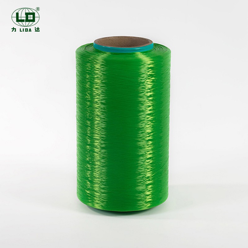Која е примената на Anti UV Polyester Dope Dyed Filament Yarn во спортска облека