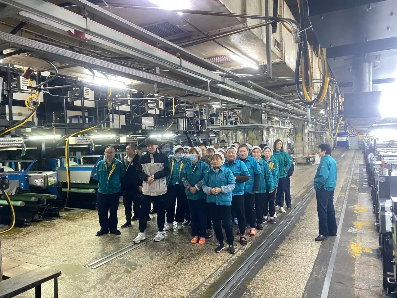 Чангшу полиестер спроведува вежба за итна евакуација